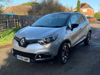 Used Renault Captur 2016 for sale - 76727434: Photo
