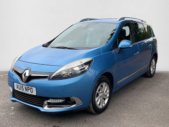 Used Renault Grand Scenic 2015 for sale - 76021083: Photo