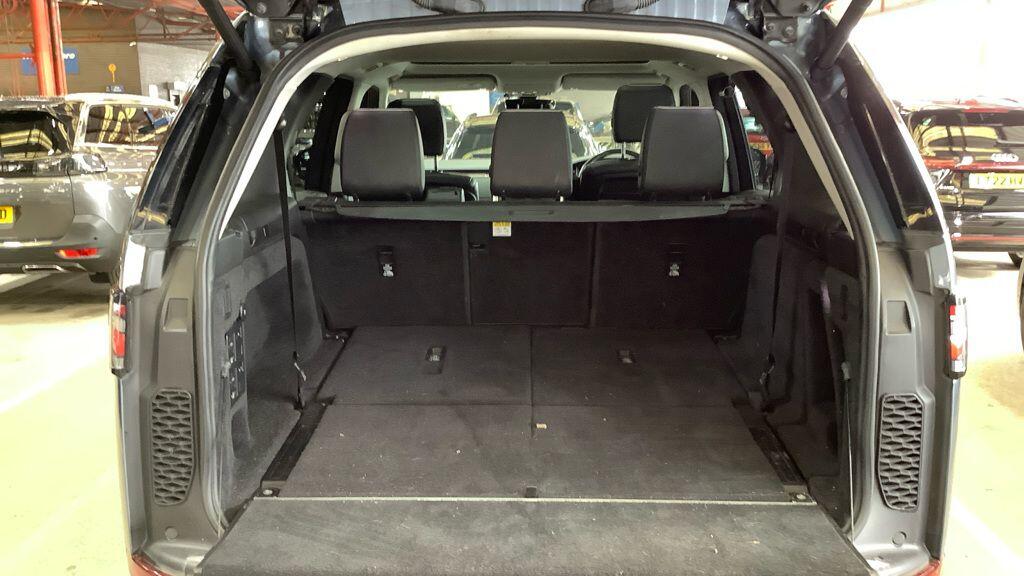 Used Land Rover Discovery 2018 for sale - 78185031: Photo 10