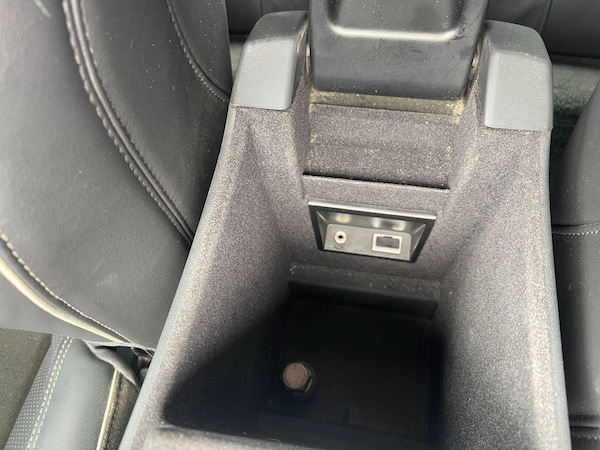 Used Volvo XC60 2014 for sale - 75657893: Photo 44