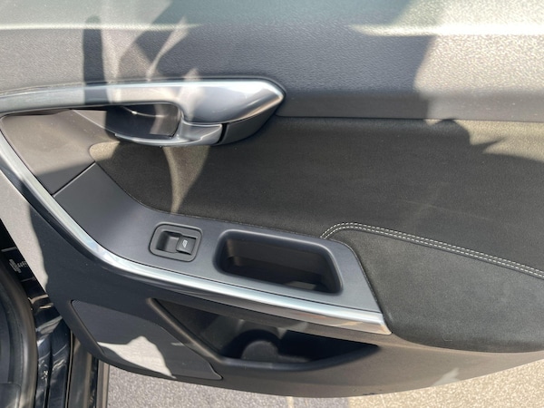 Used Volvo XC60 2014 for sale - 75657893: Photo 52