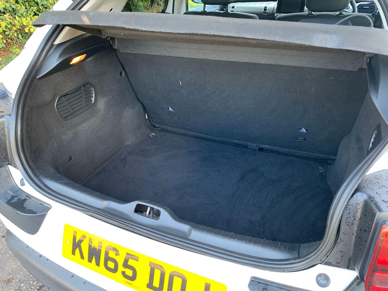 Used Citroen C4 Cactus 2016 for sale - 76060728: Photo 28