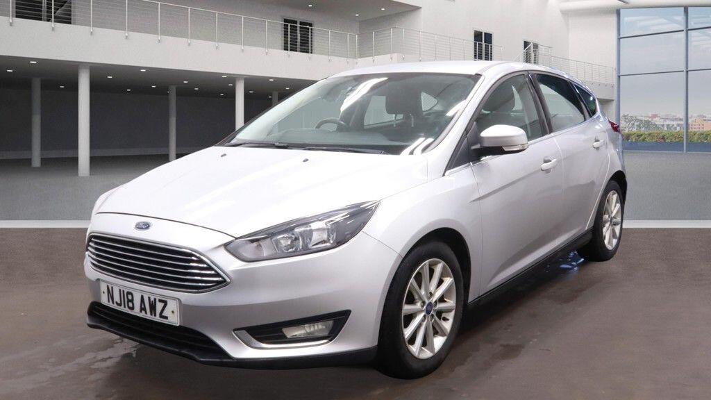 Used Ford Focus 2018 for sale - 77484055: Photo 2