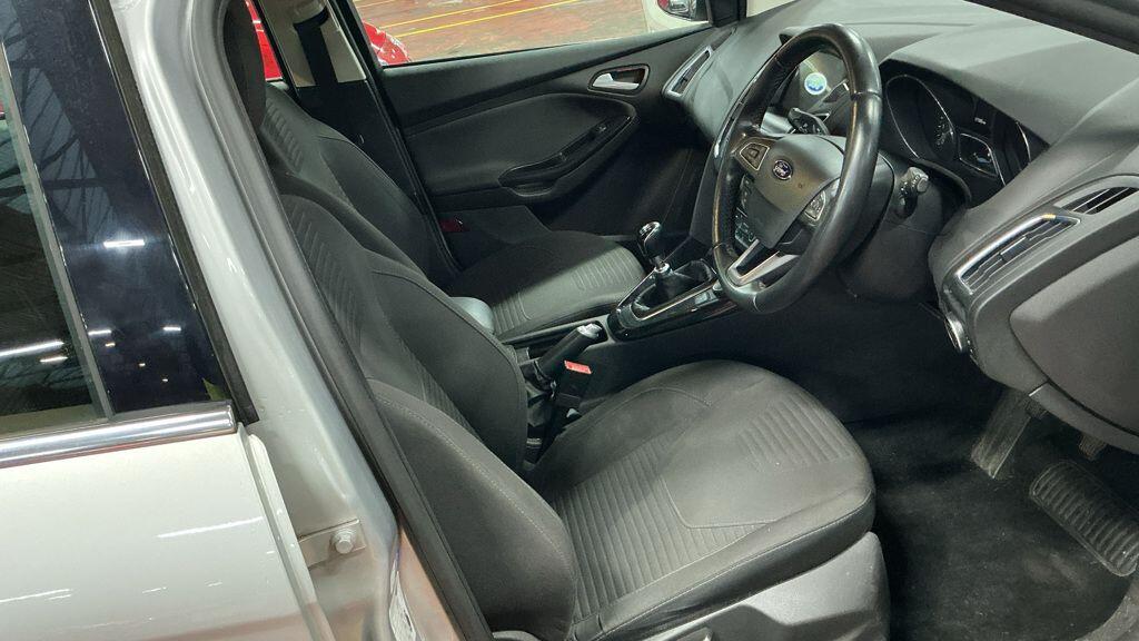 Used Ford Focus 2018 for sale - 77484055: Photo 8