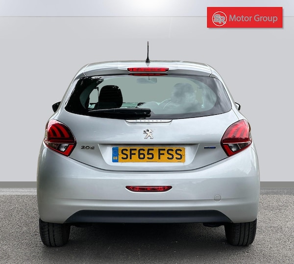 Used Peugeot 208 2016 for sale - 74521607: Photo 5