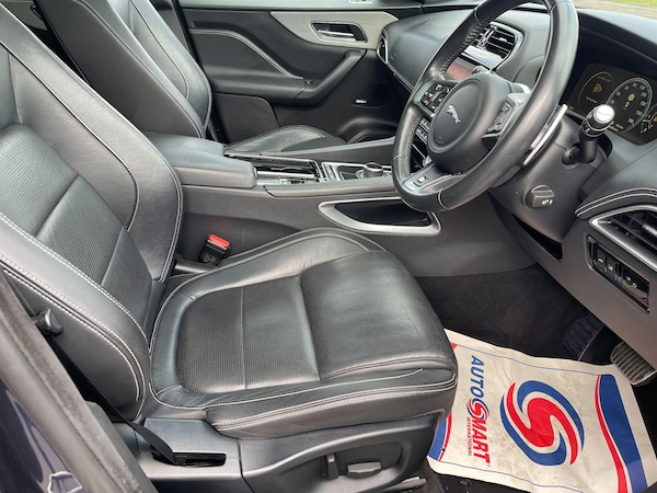 Used Jaguar F-Pace 2017 for sale - 75609620: Photo 35