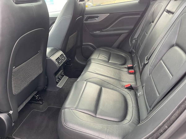 Used Jaguar F-Pace 2017 for sale - 75609620: Photo 39