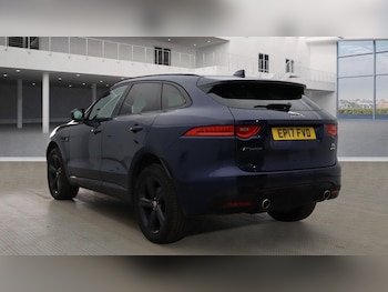 Used Jaguar F-Pace 2017 for sale - 75609620: Photo