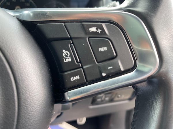 Used Jaguar F-Pace 2017 for sale - 75609620: Photo 51