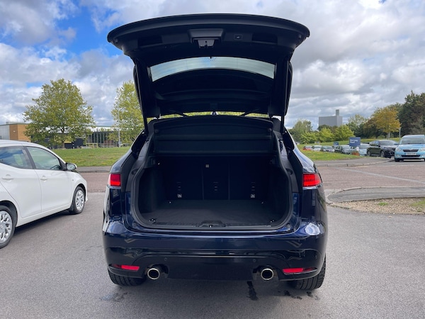 Used Jaguar F-Pace 2017 for sale - 75609620: Photo 67