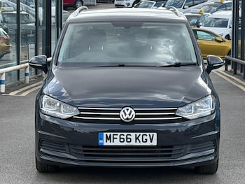 Used Volkswagen Touran 2016 for sale - 79395894: Photo