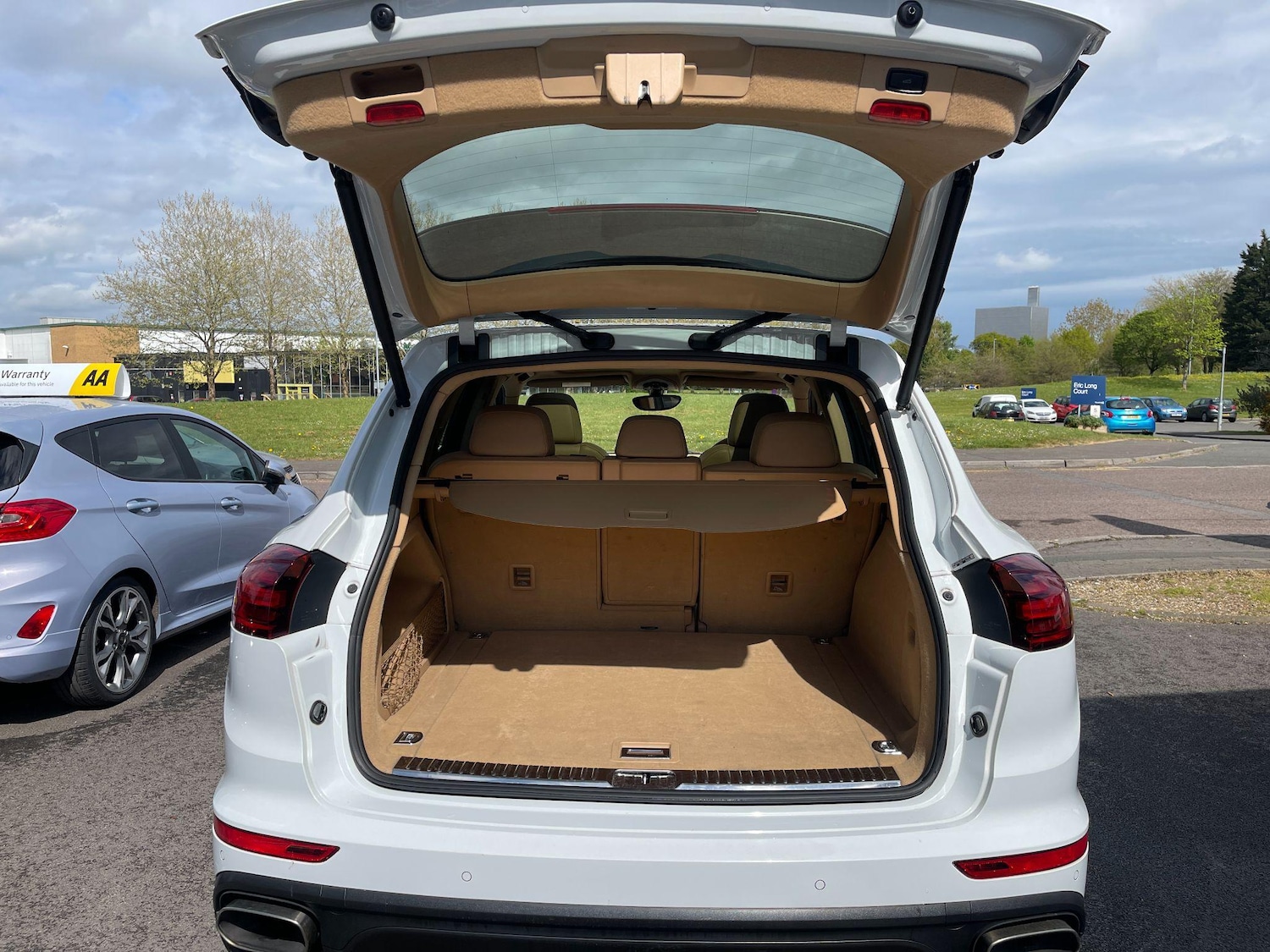 Vehicle 44