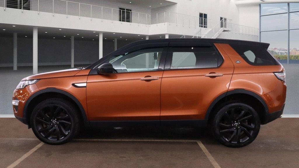 Used Land Rover Discovery Sport 2018 for sale - 76671192: Photo 4