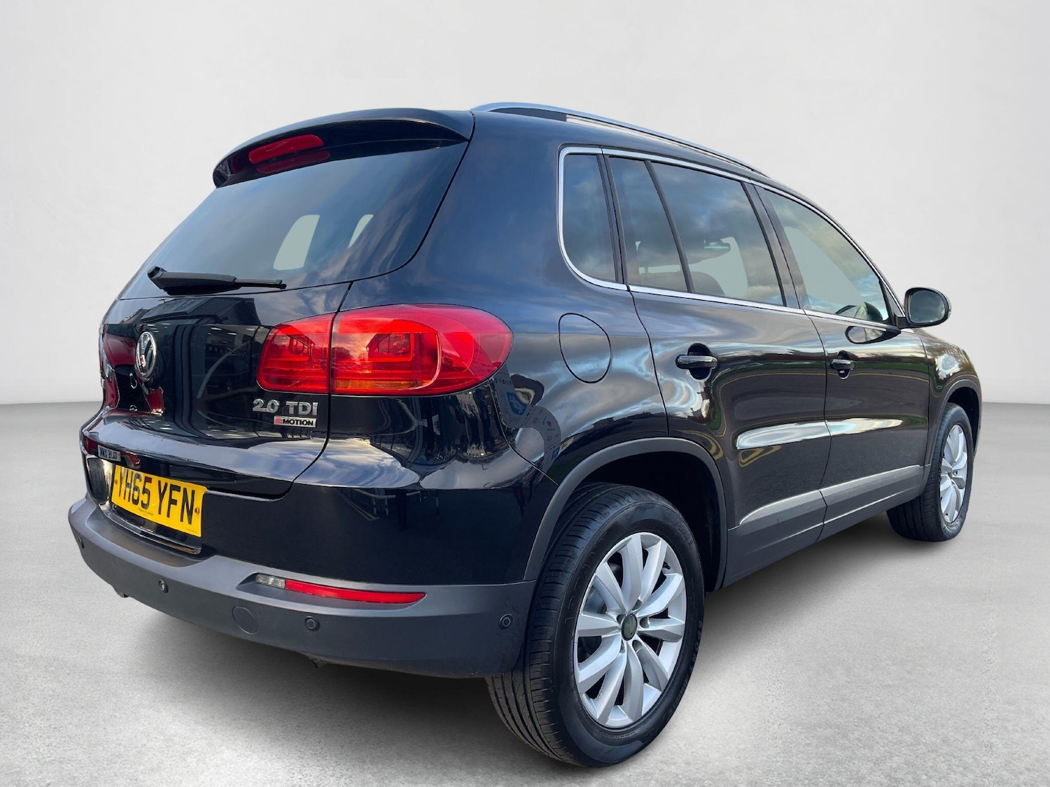 Used Volkswagen Tiguan 2015 for sale - 76994584: Photo 36