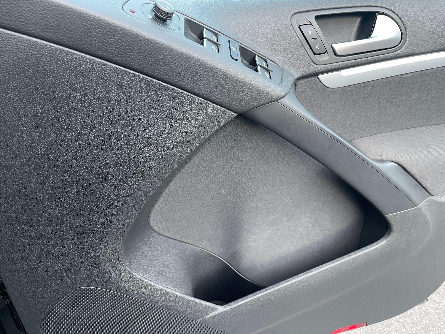 Used Volkswagen Tiguan 2015 for sale - 76994584: Photo 87