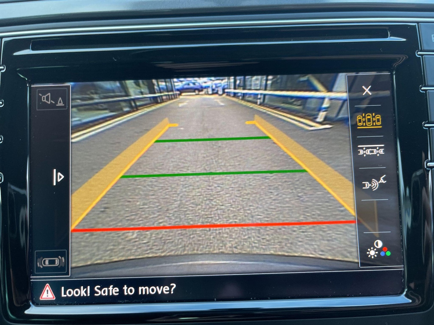 Used Volkswagen Tiguan 2015 for sale - 76994584: Photo 89