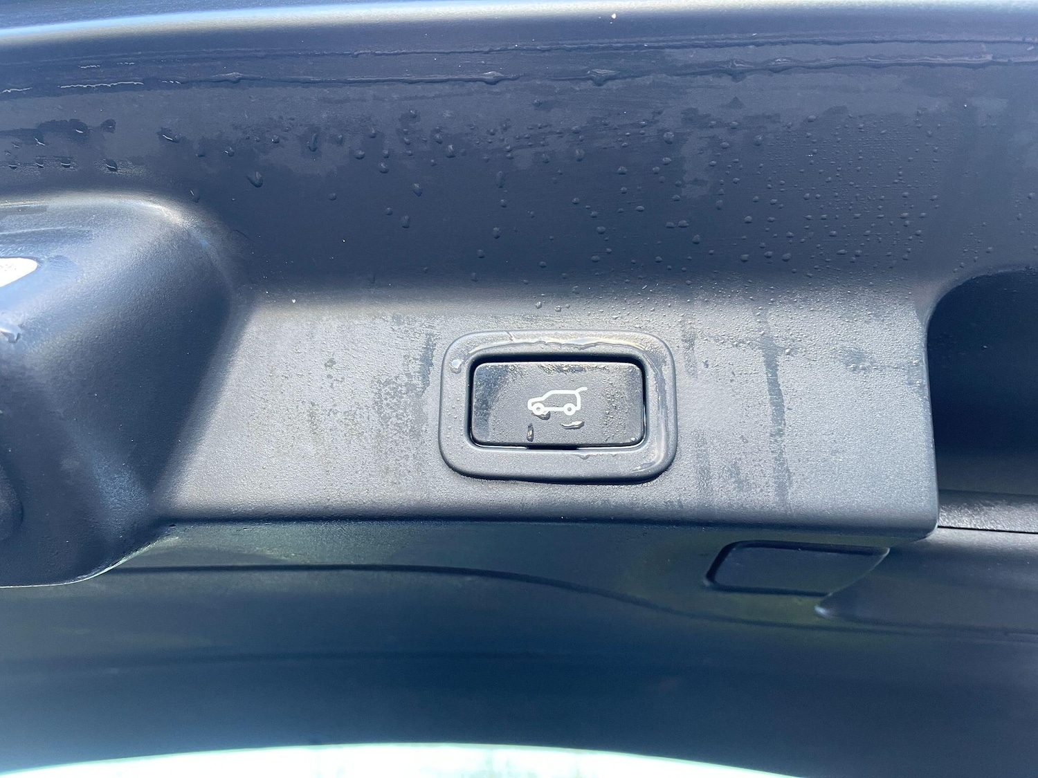 Used Jaguar F-Pace 2017 for sale - 77898326: Photo 16