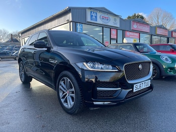 Used Jaguar F-Pace 2017 for sale - 77898326: Photo