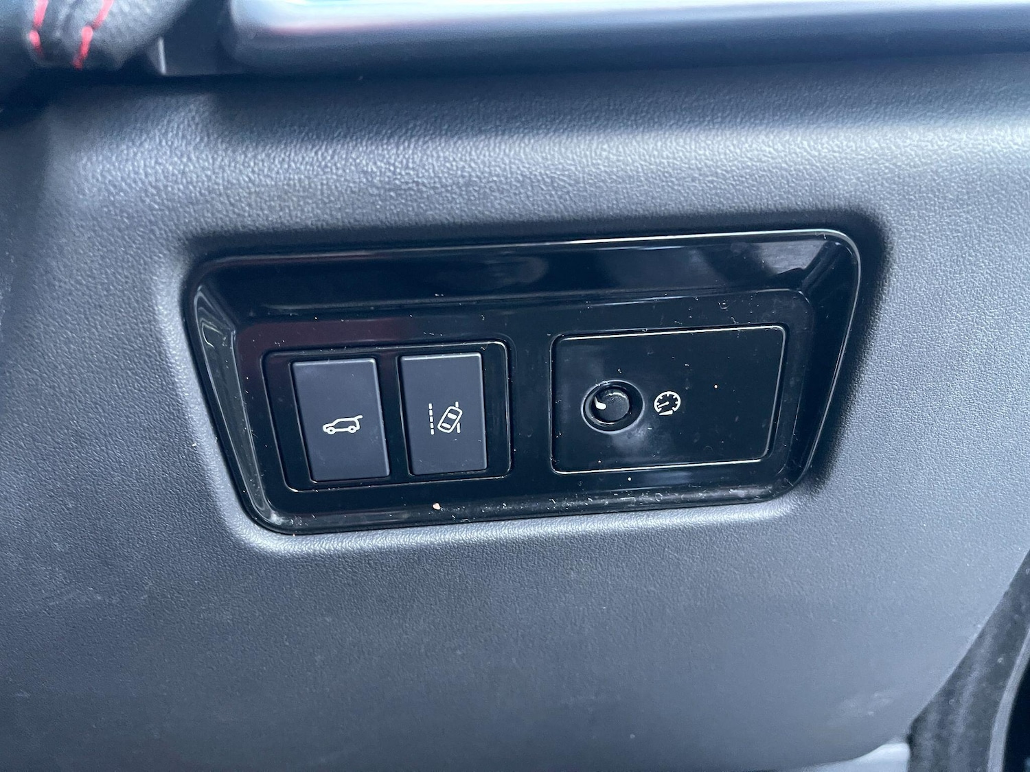 Used Jaguar F-Pace 2017 for sale - 77898326: Photo 20