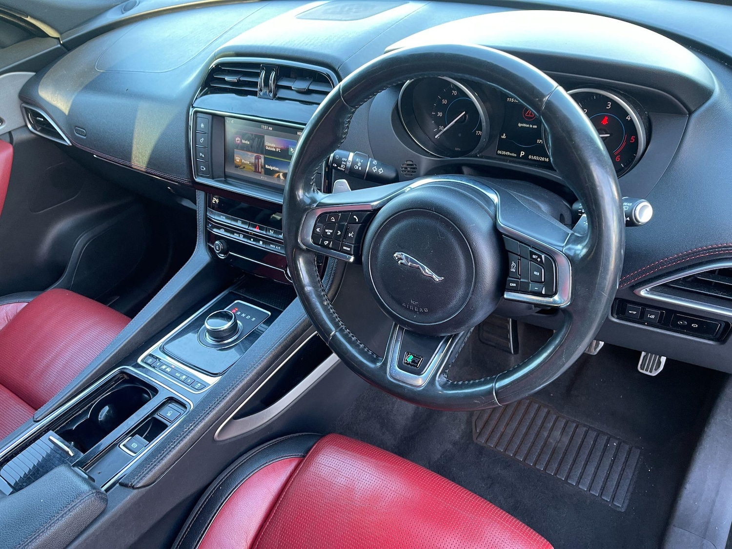 Used Jaguar F-Pace 2017 for sale - 77898326: Photo 37