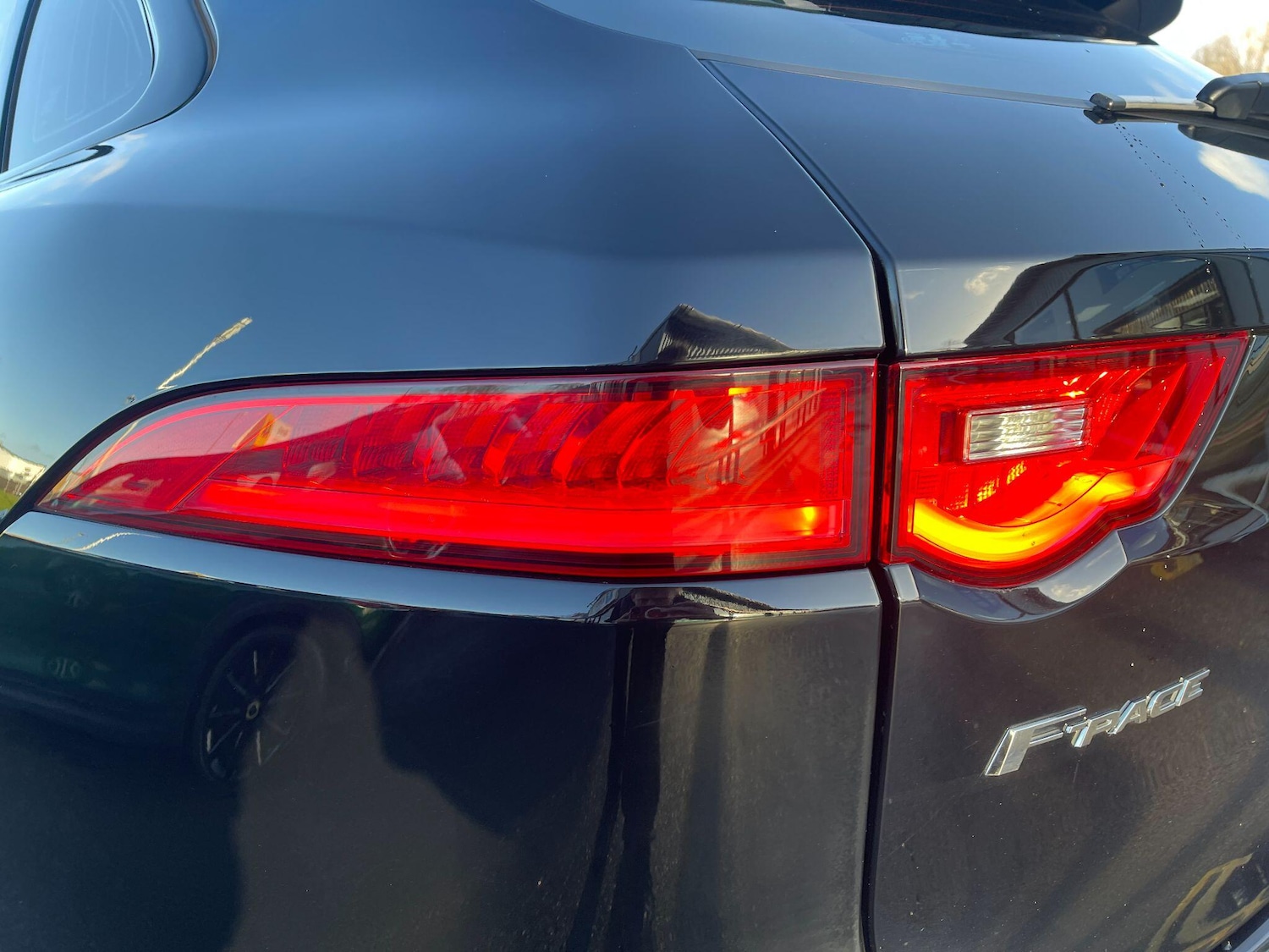 Used Jaguar F-Pace 2017 for sale - 77898326: Photo 40