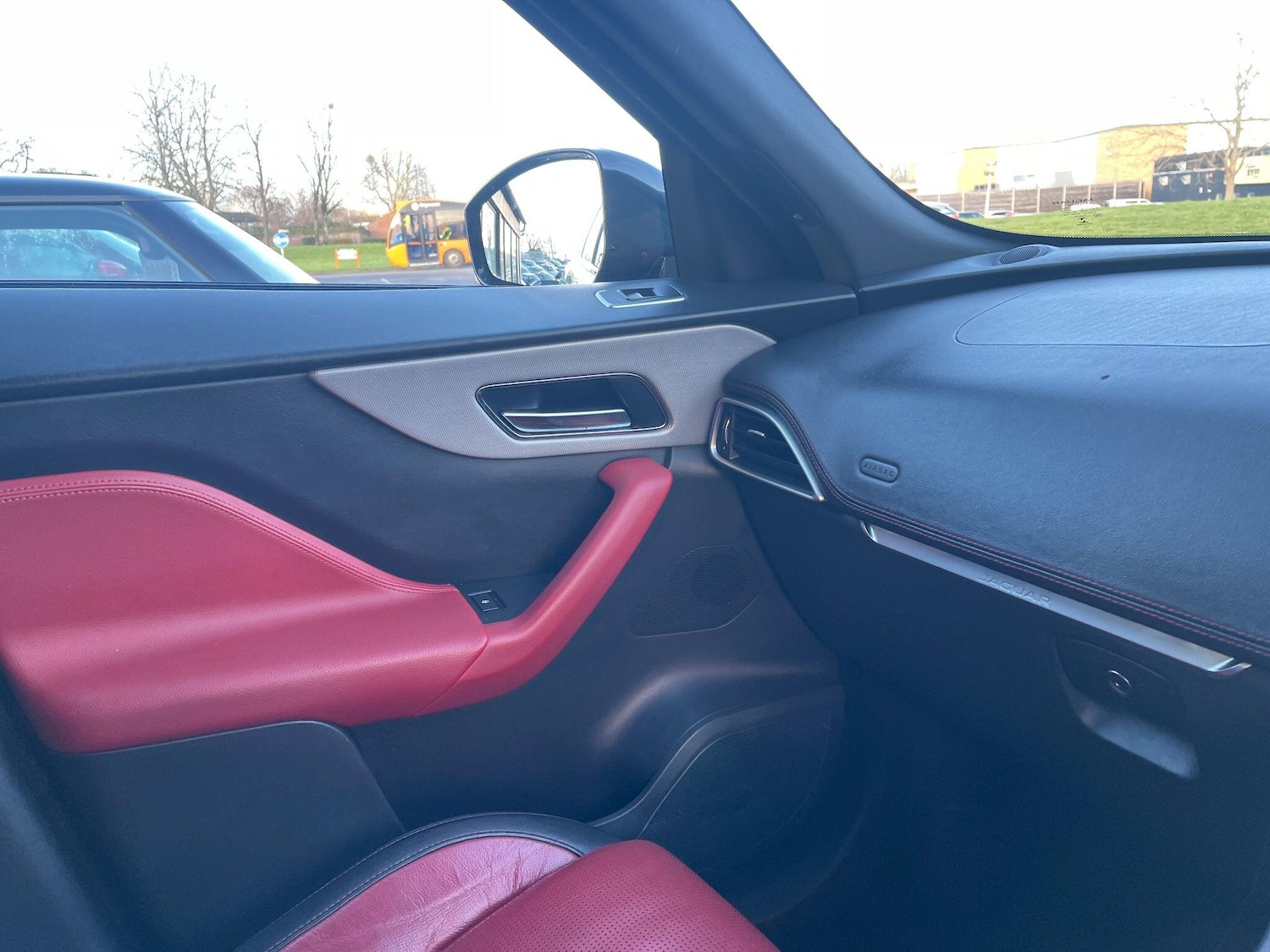 Used Jaguar F-Pace 2017 for sale - 77898326: Photo 43