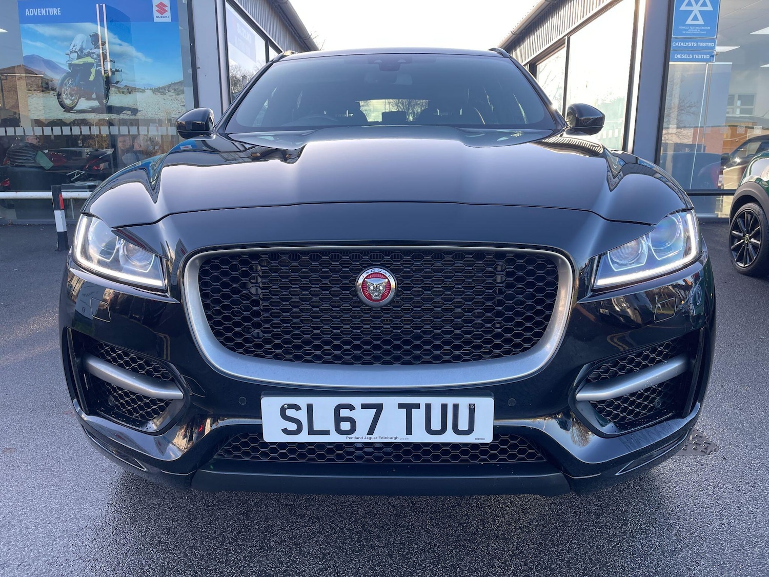 Used Jaguar F-Pace 2017 for sale - 77898326: Photo 7