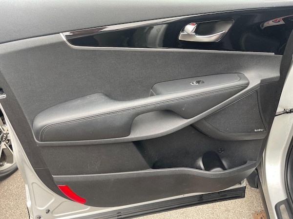 Used Kia Sorento 2016 for sale - 76295306: Photo 48