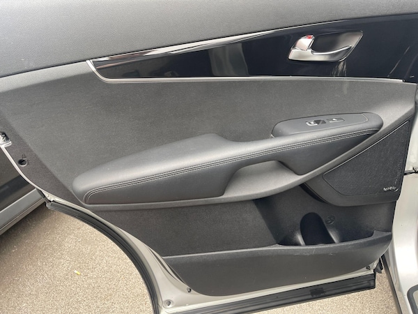 Used Kia Sorento 2016 for sale - 76295306: Photo 49