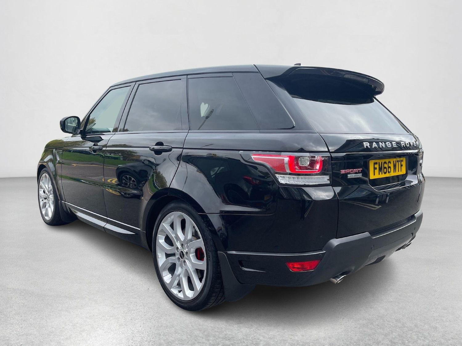 Used Land Rover Range Rover Sport 2016 for sale - 76251383: Photo 18