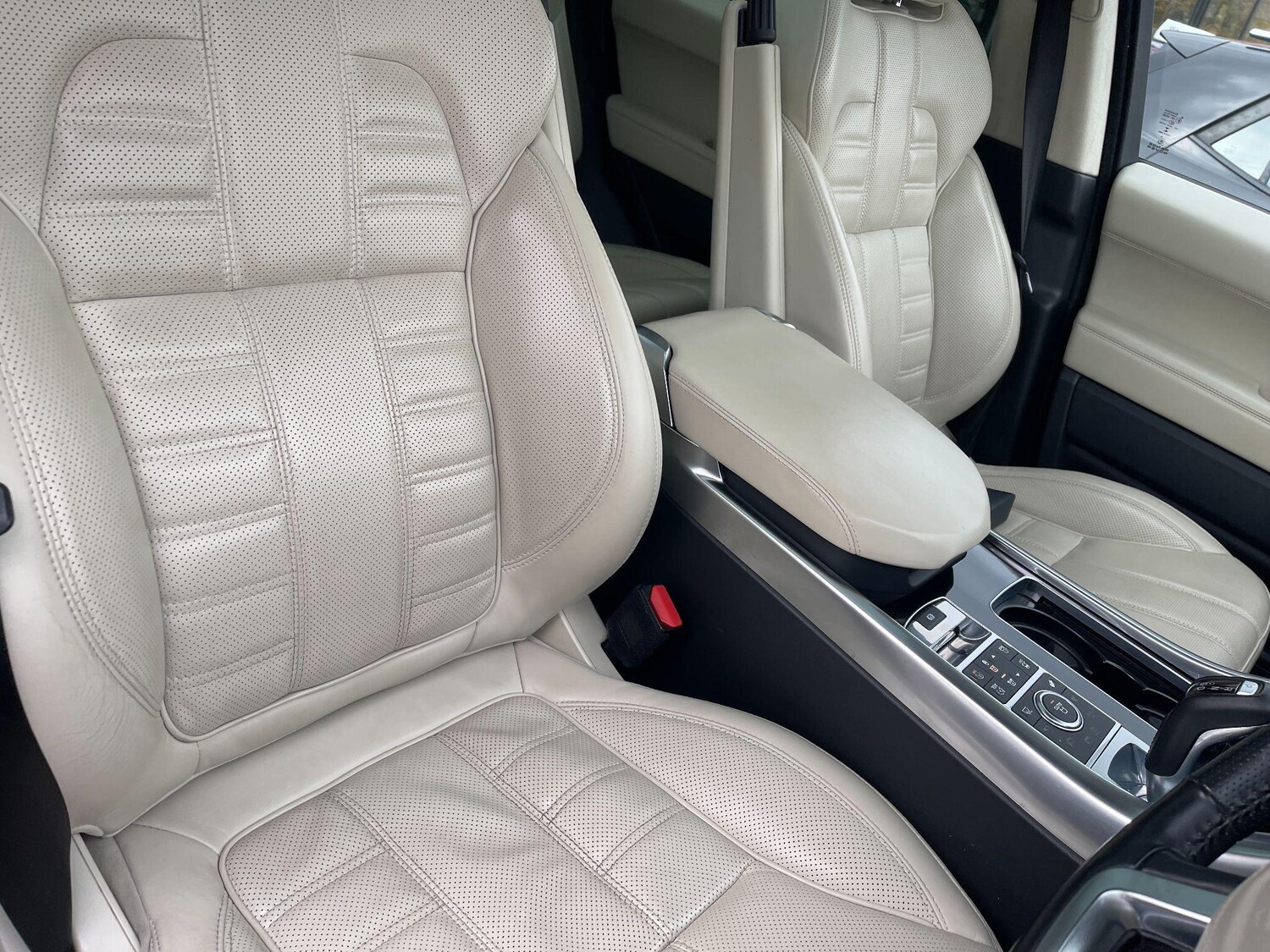 Used Land Rover Range Rover Sport 2016 for sale - 76251383: Photo 34