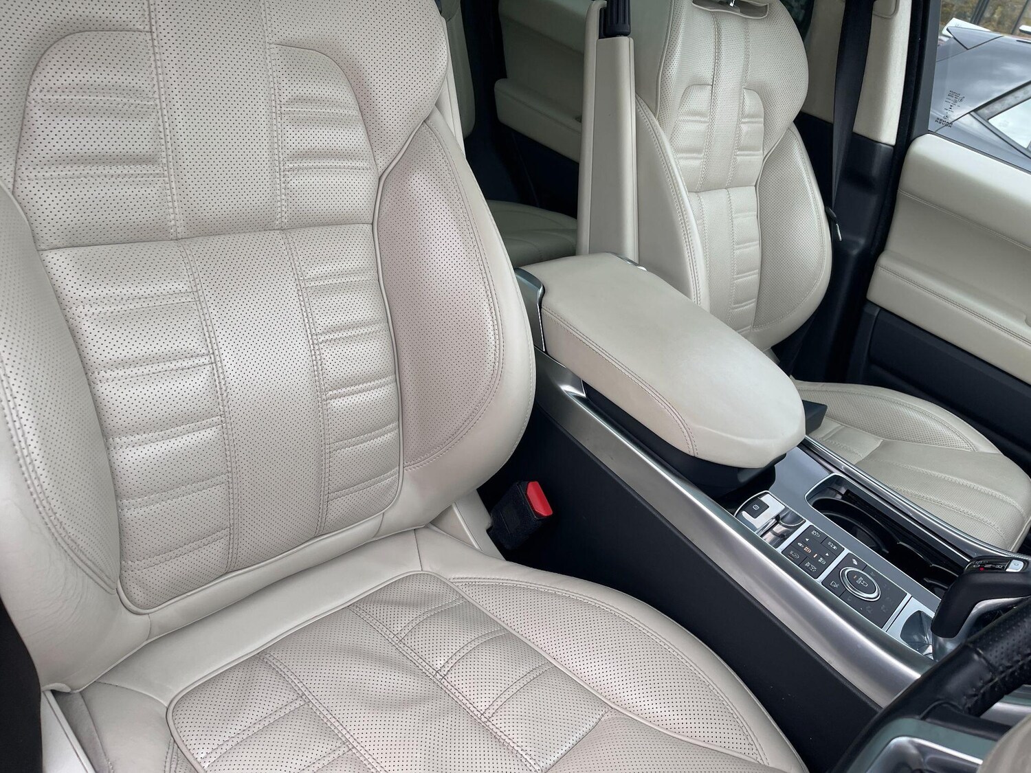 Used Land Rover Range Rover Sport 2016 for sale - 76251383: Photo 35