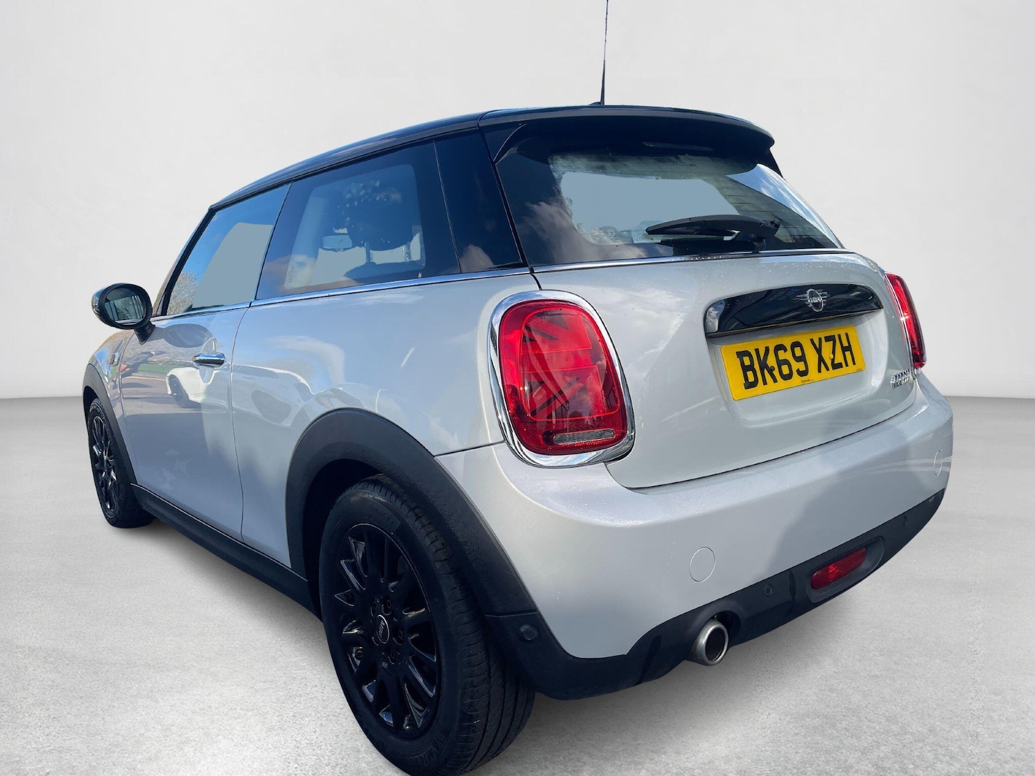 Used MINI Hatch 2019 for sale - 76408561: Photo 25