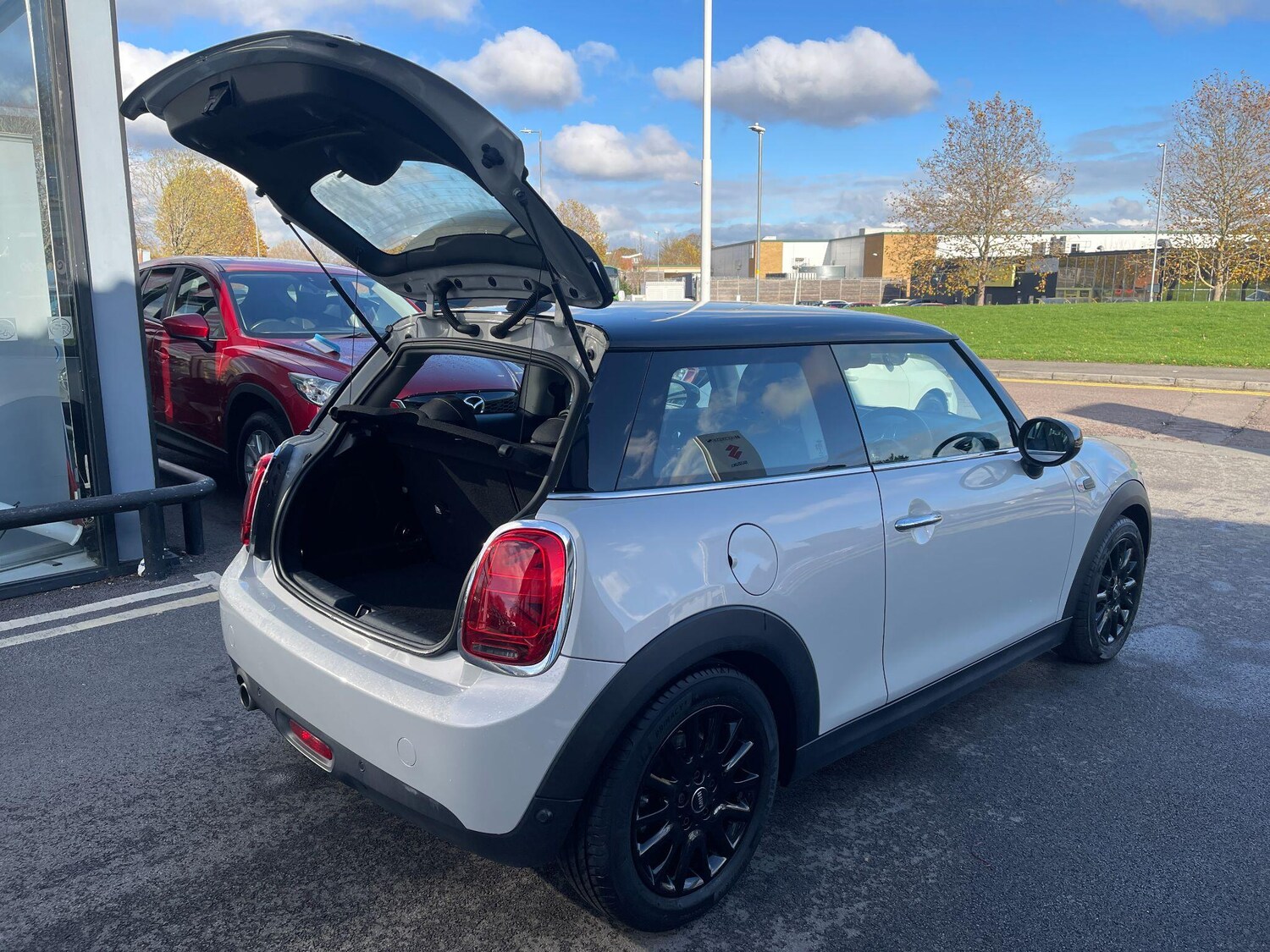 Used MINI Hatch 2019 for sale - 76408561: Photo 39
