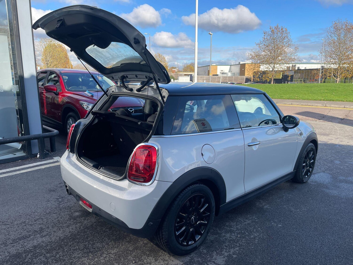 Used MINI Hatch 2019 for sale - 76408561: Photo 40