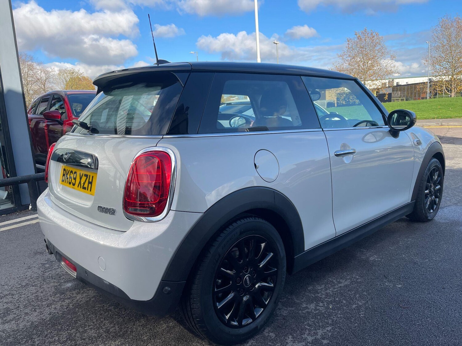 Used MINI Hatch 2019 for sale - 76408561: Photo 41