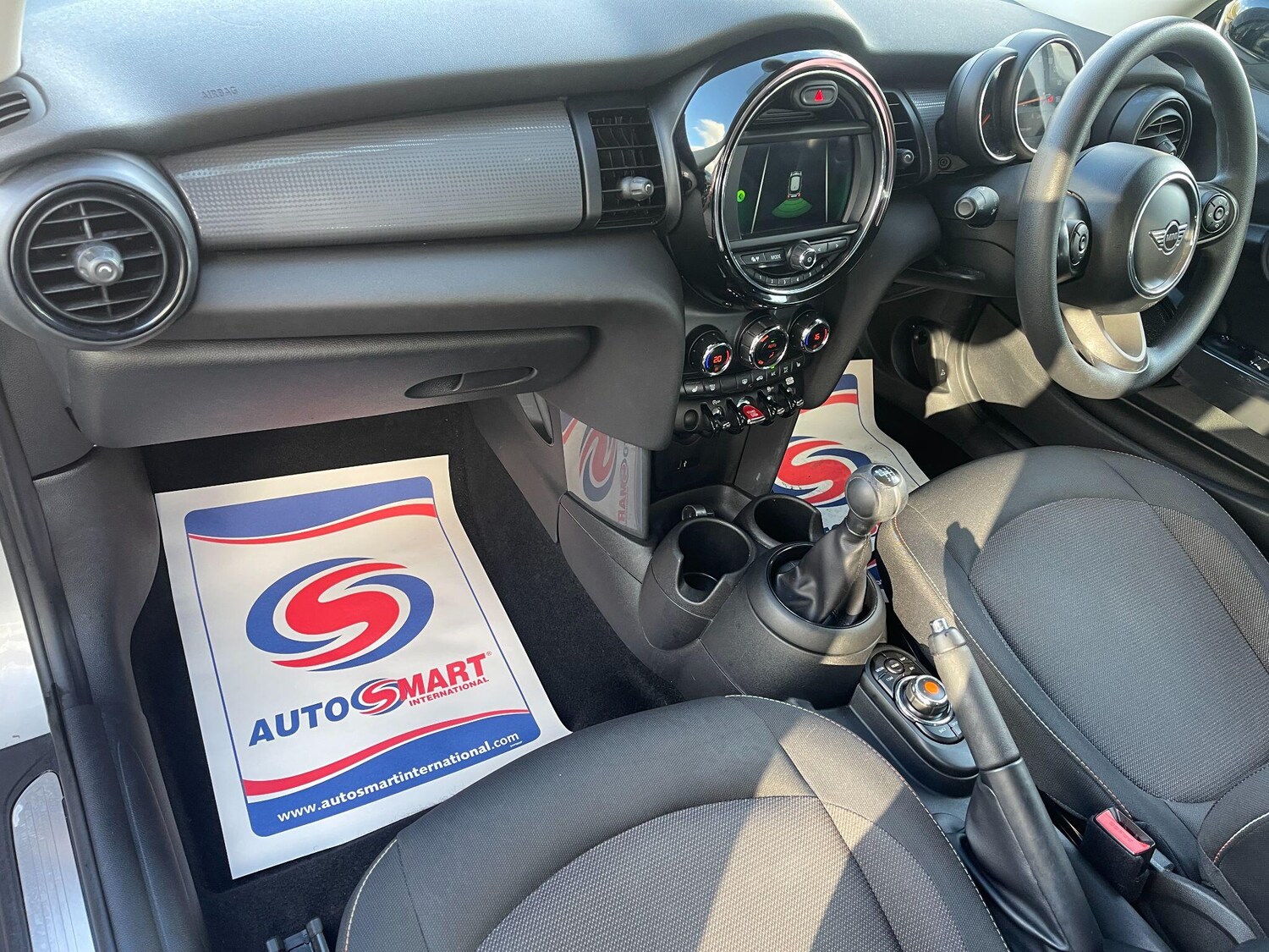 Used MINI Hatch 2019 for sale - 76408561: Photo 47