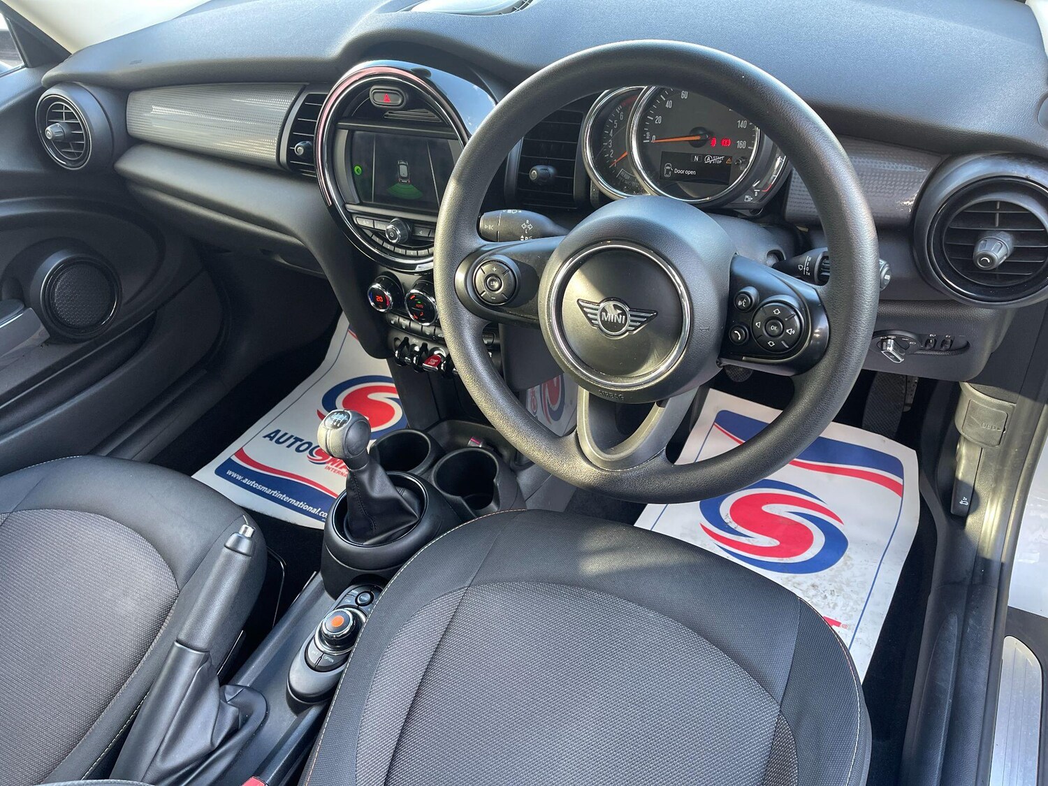 Used MINI Hatch 2019 for sale - 76408561: Photo 49