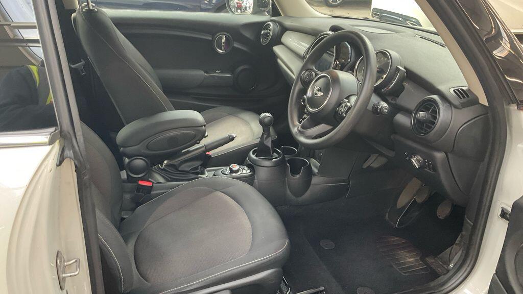 Used MINI Hatch 2019 for sale - 76408561: Photo 51