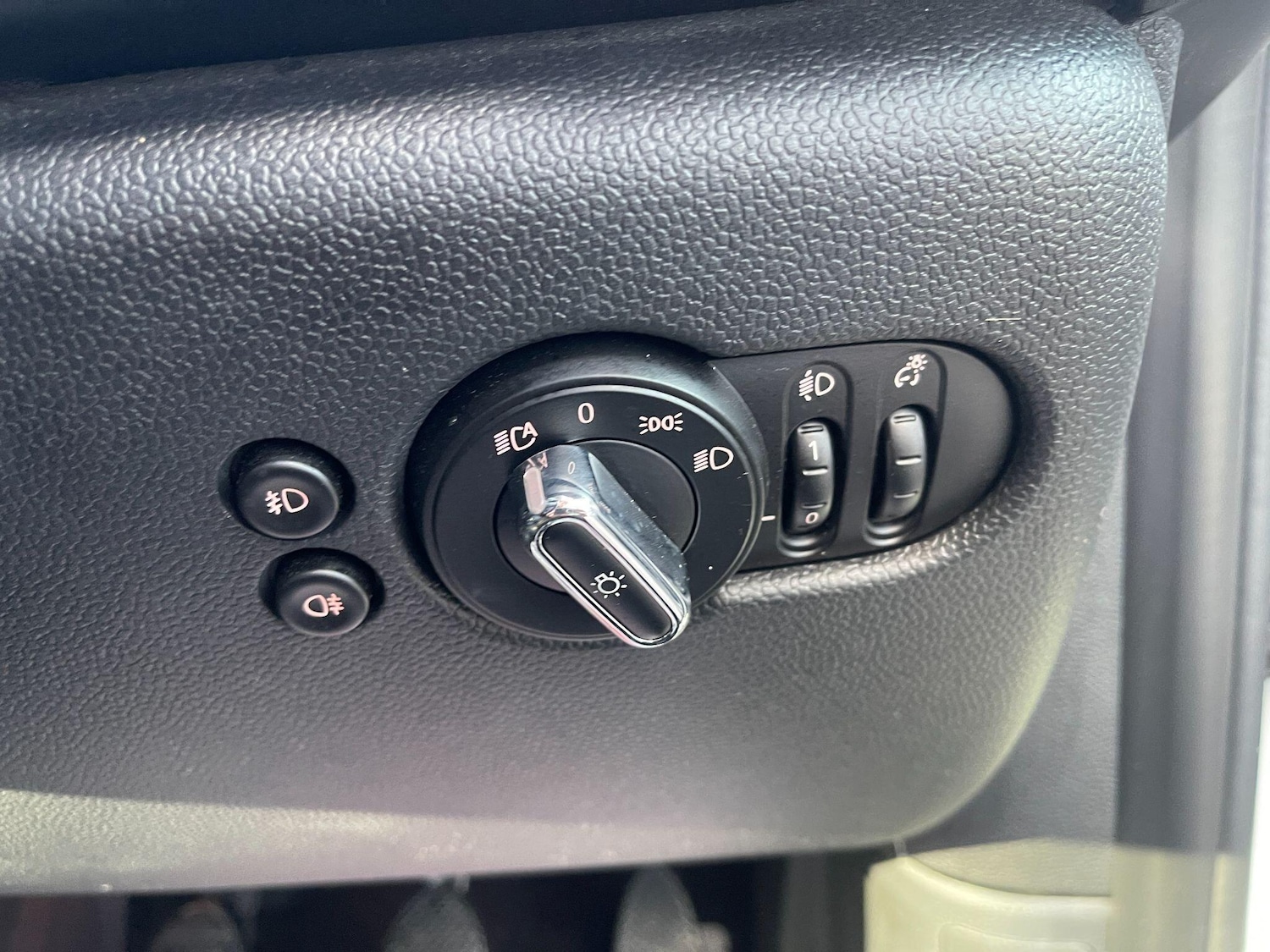 Used MINI Hatch 2019 for sale - 76408561: Photo 59