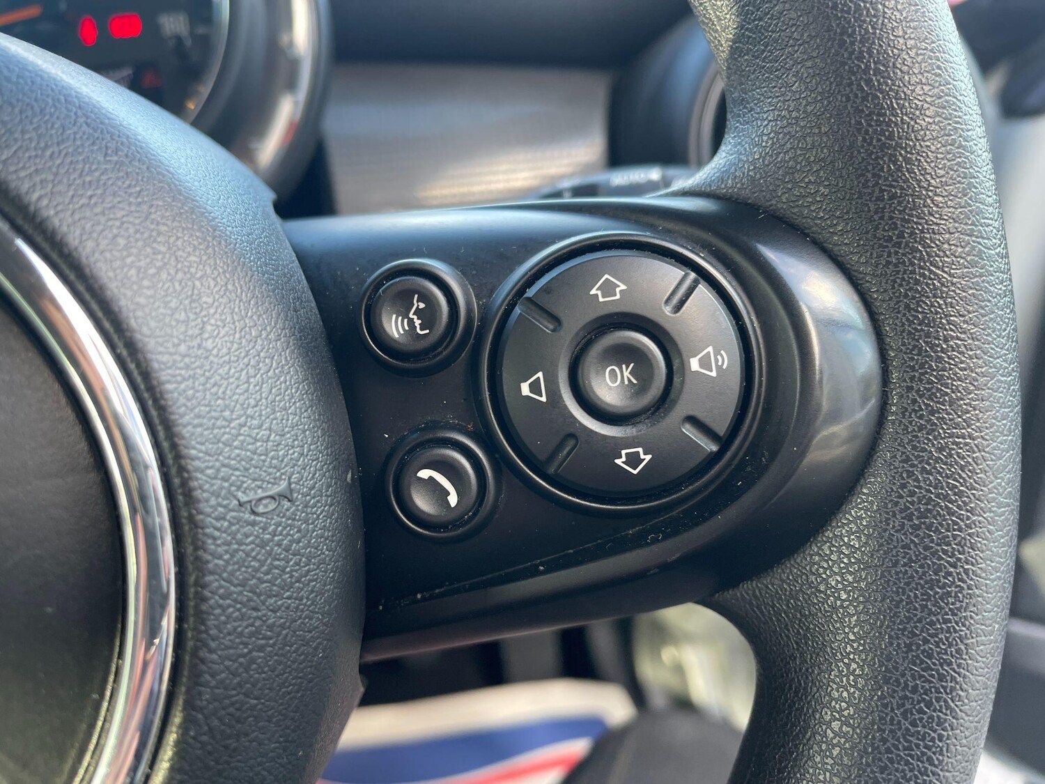 Used MINI Hatch 2019 for sale - 76408561: Photo 60