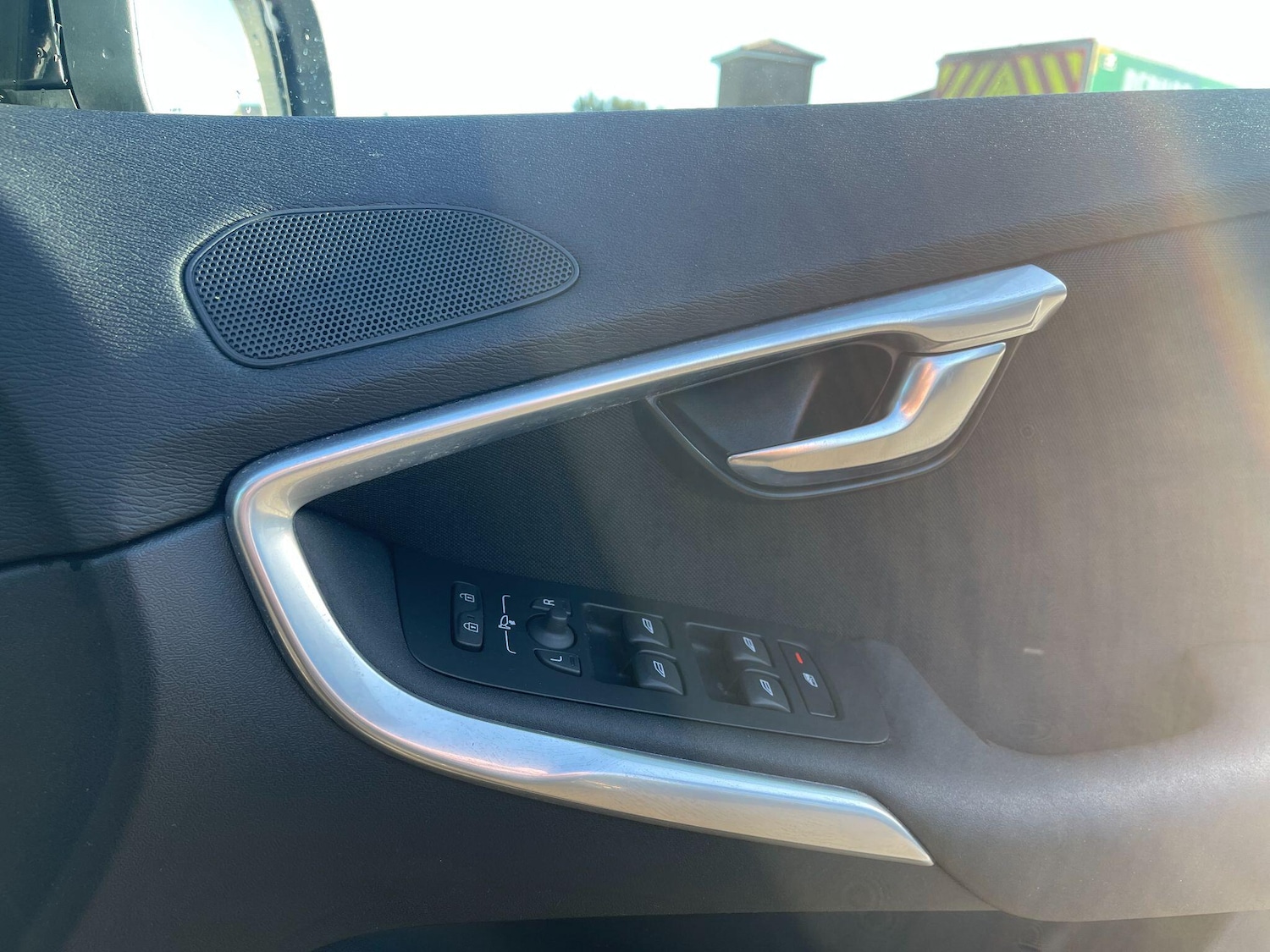 Used Volvo V40 2019 for sale - 77120128: Photo 24