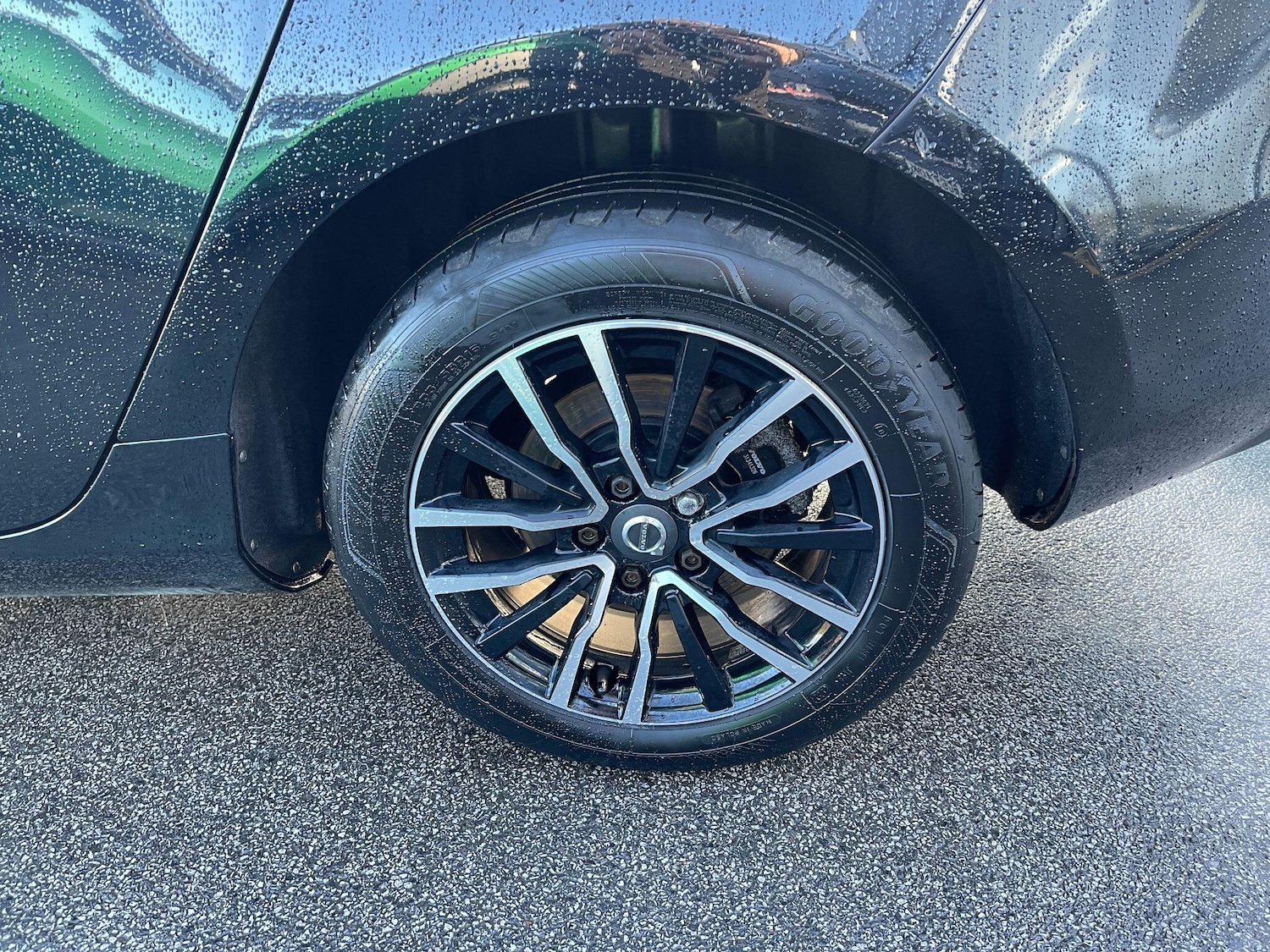 Used Volvo V40 2019 for sale - 77120128: Photo 28