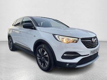 Vauxhall - Grandland X