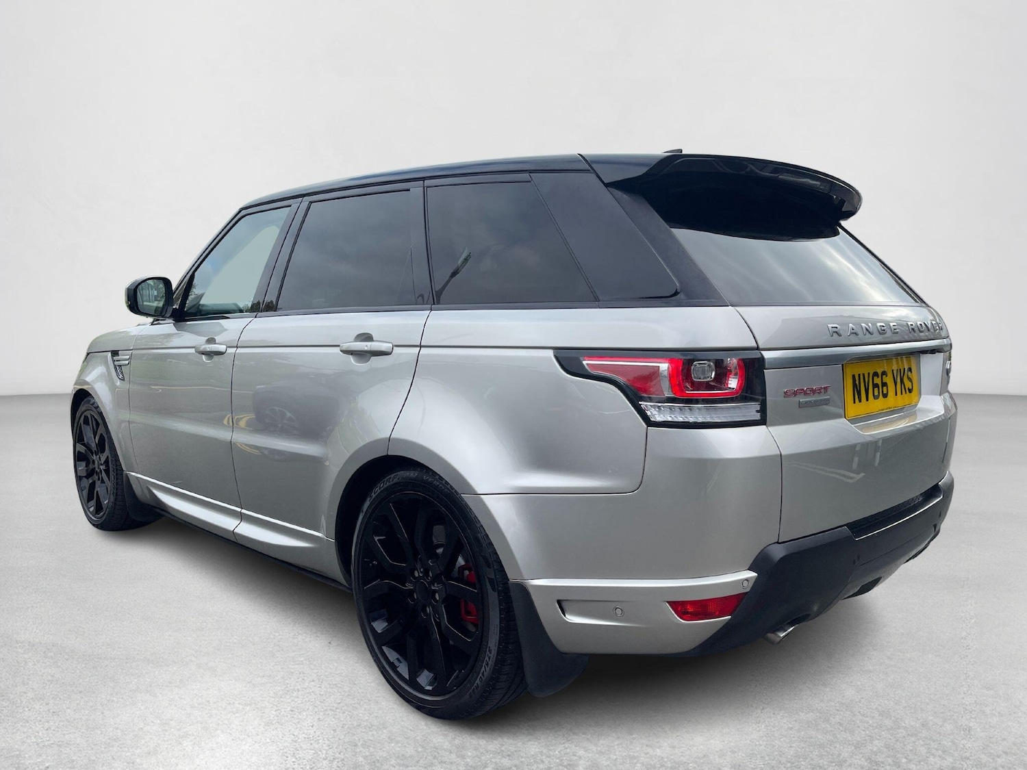 Used Land Rover Range Rover Sport 2016 for sale - 76251440: Photo 18