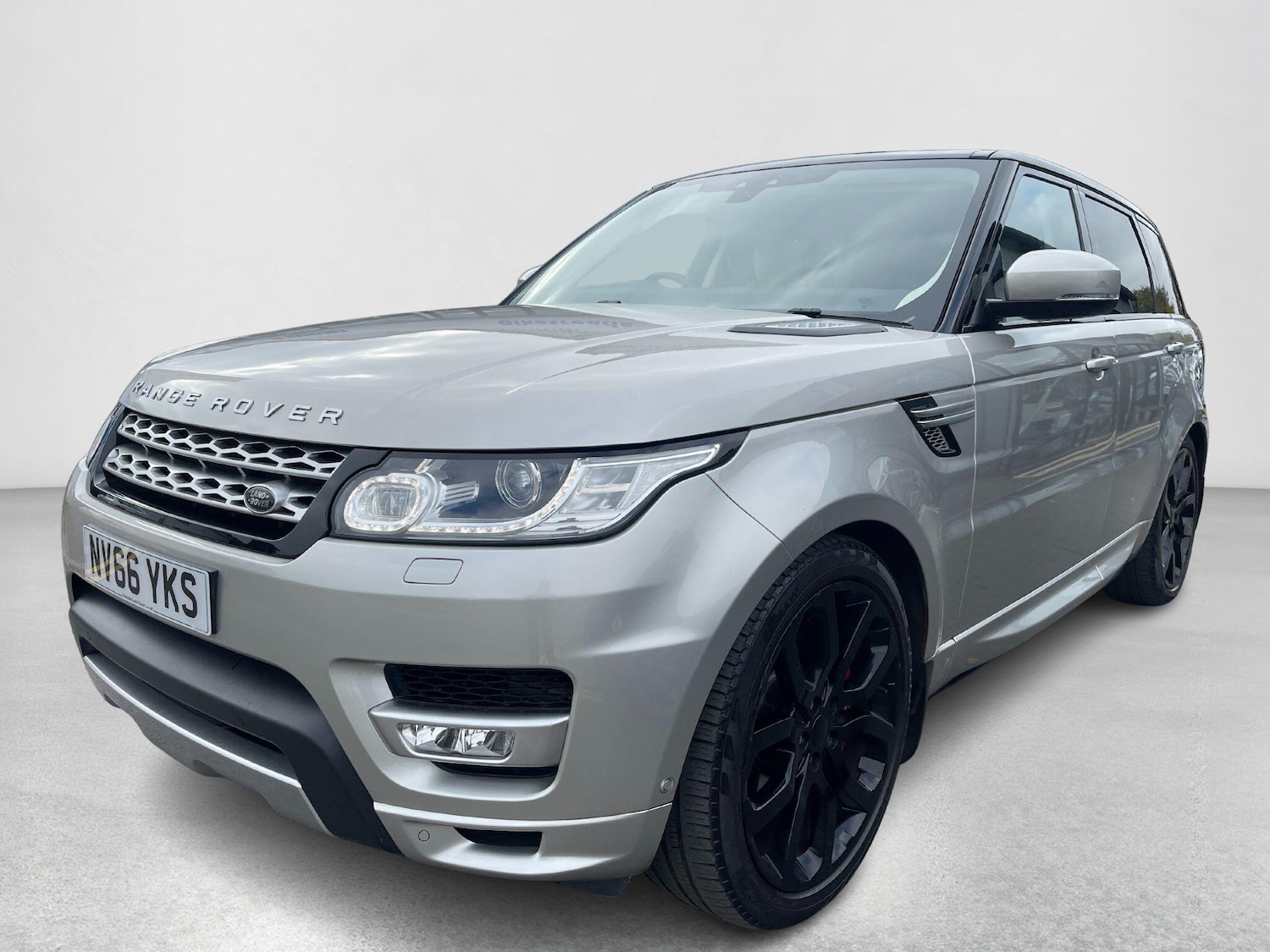 Used Land Rover Range Rover Sport 2016 for sale - 76251440: Photo 3