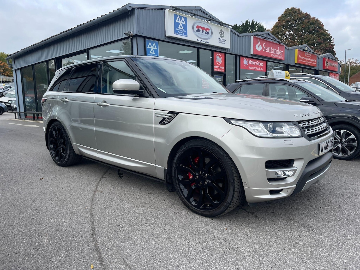 Used Land Rover Range Rover Sport 2016 for sale - 76251440: Photo 8