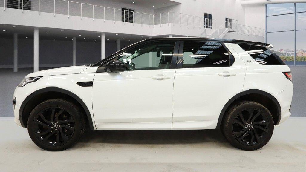 Used Land Rover Discovery Sport 2017 for sale - 77969840: Photo 12