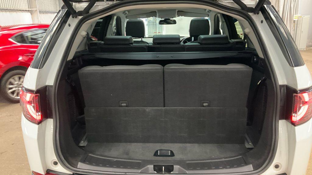 Used Land Rover Discovery Sport 2017 for sale - 77969840: Photo 13