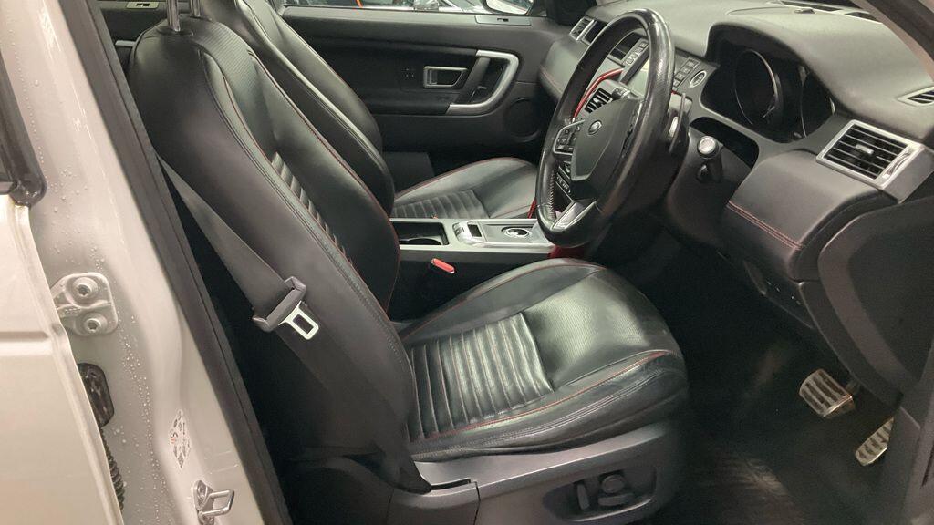 Used Land Rover Discovery Sport 2017 for sale - 77969840: Photo 15